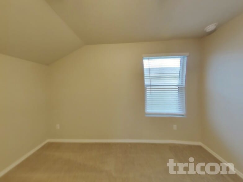 Building Photo - 5308 Saddle Clb Dr