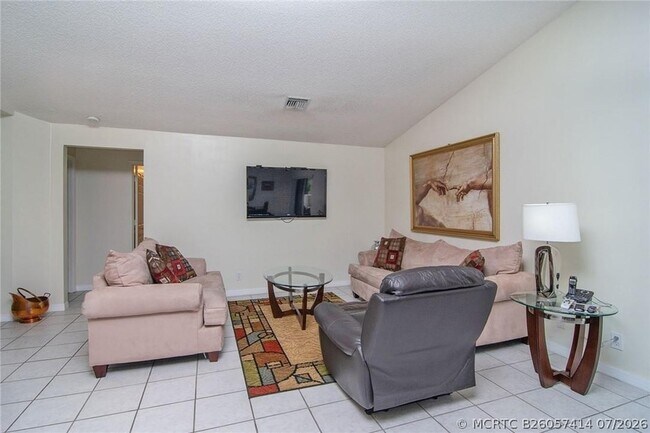 Building Photo - 4297 Pine Ridge Ct
