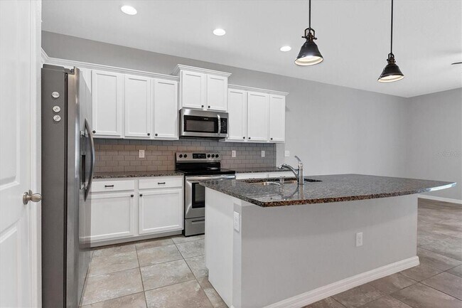 Building Photo - 8657 Palmer Park Cir