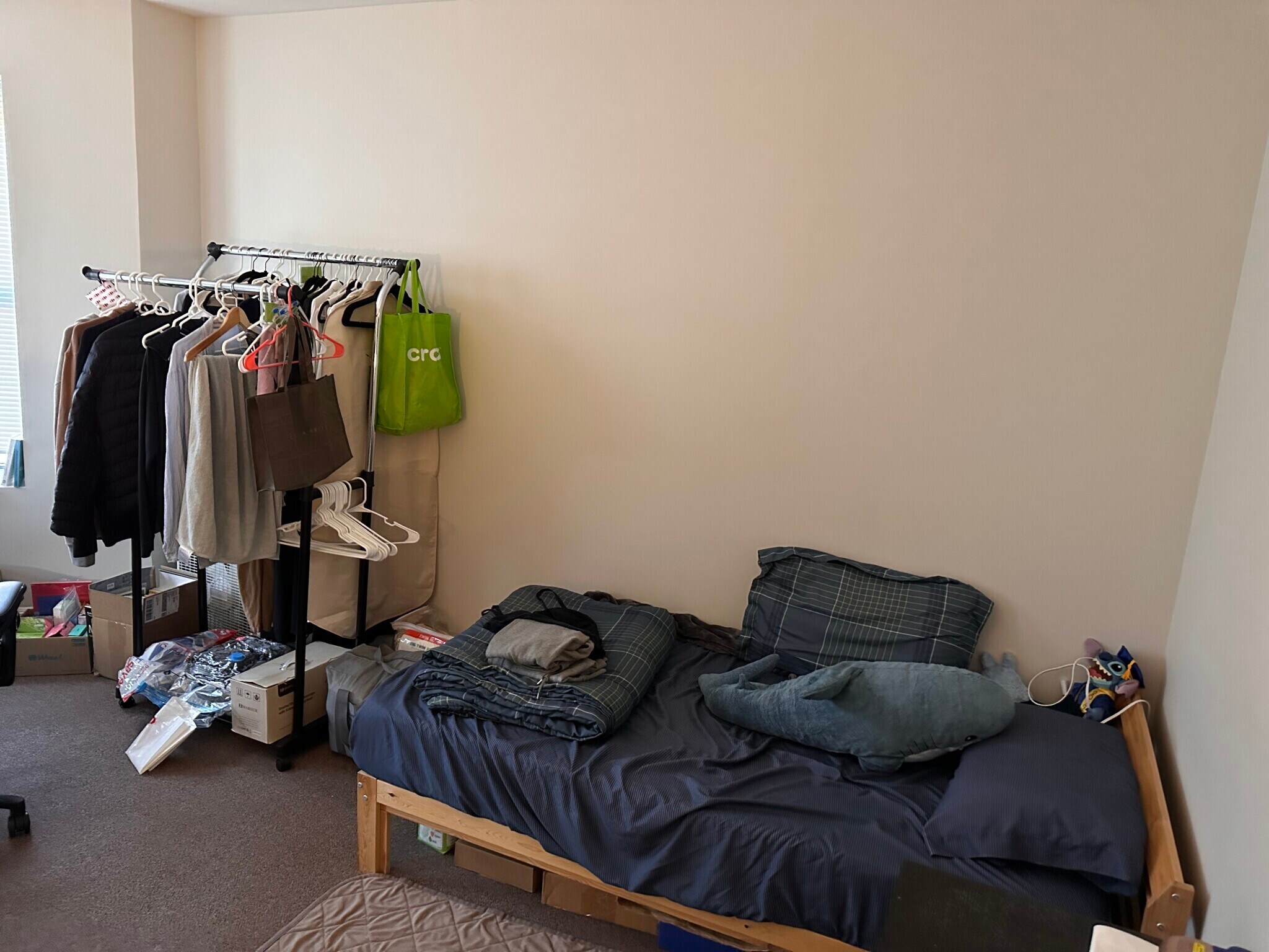 Building Photo - 845 Beacon St