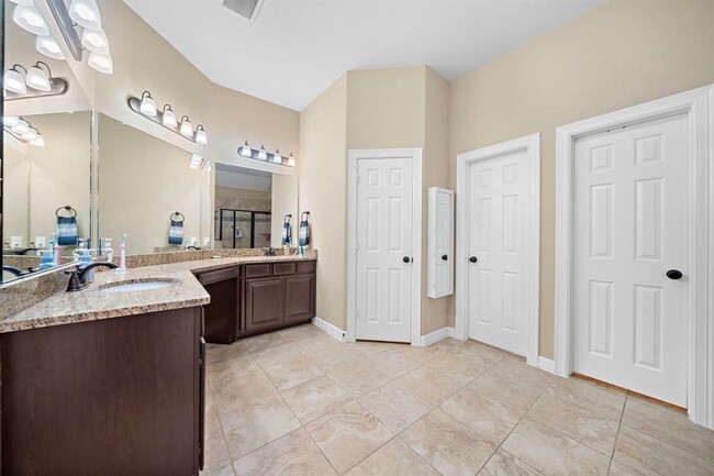 Building Photo - 4711 Salinas Ln