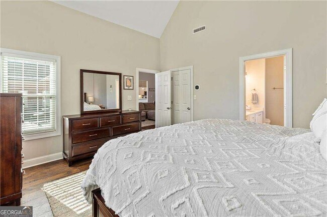 Building Photo - 203 Lenox Dr