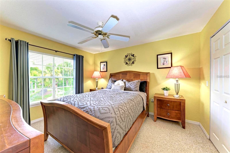 Building Photo - 8926 Manor Loop