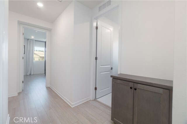 Building Photo - 27659 Rockcrest Rd