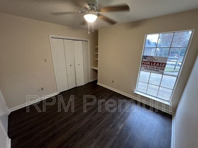 Building Photo - 5268 S Brightside View Dr