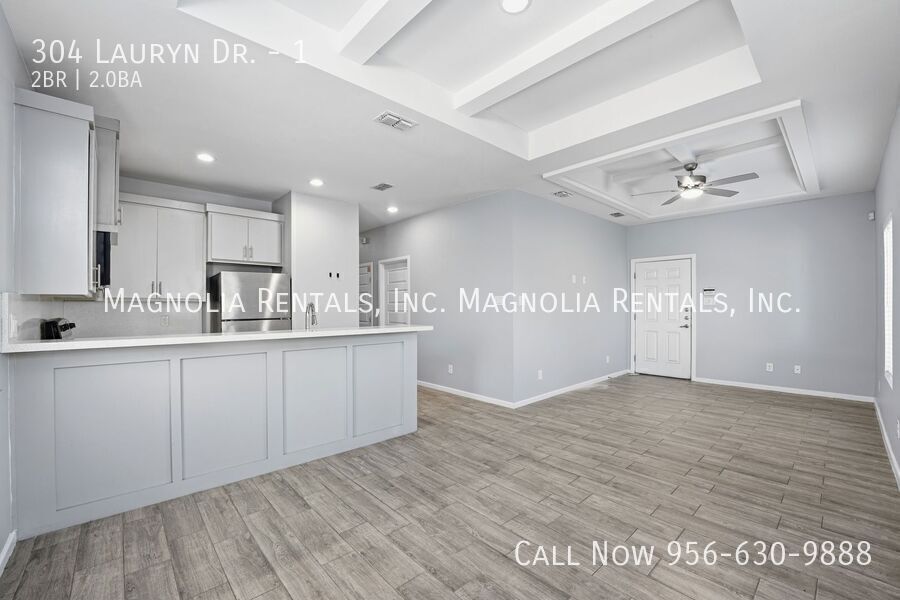 Building Photo - 304 Lauryn Dr