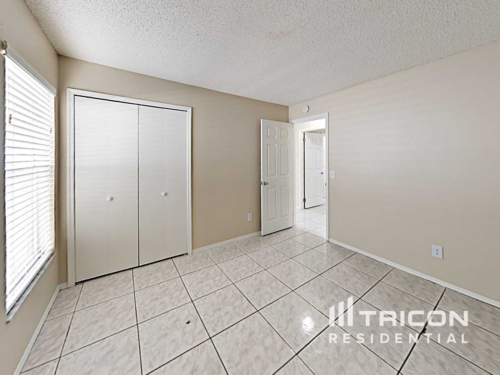 Building Photo - 7812 Sagebrush Pl