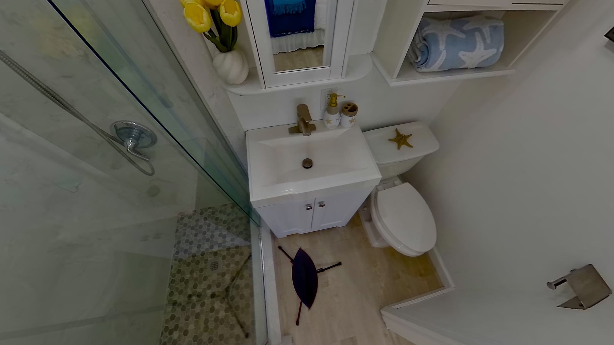 Master Bathroom (attached with Master Bedroom) - 471 Serenade Way