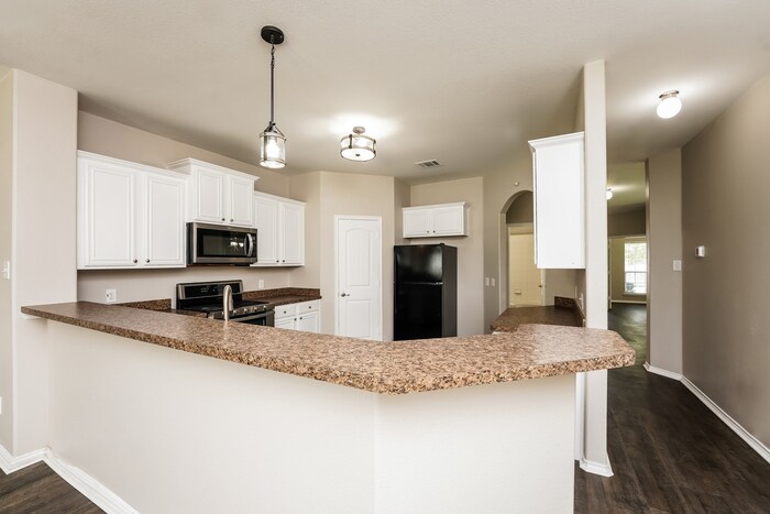 Building Photo - 1302 Havenrock Dr