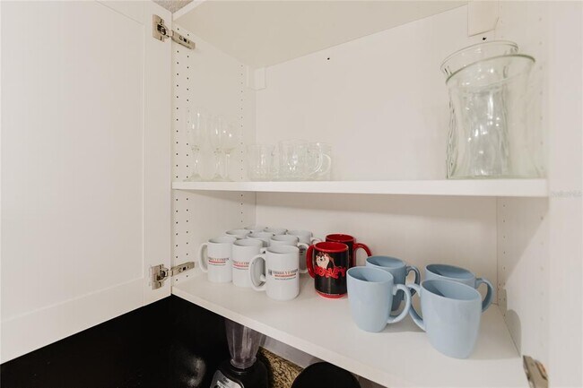 Building Photo - 5120 Conroy Rd