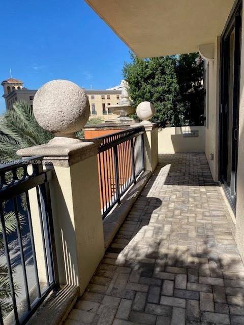 Building Photo - 55 Merrick Way