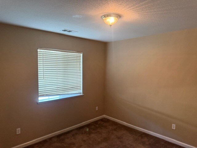 Building Photo - 8033 Farin Ct