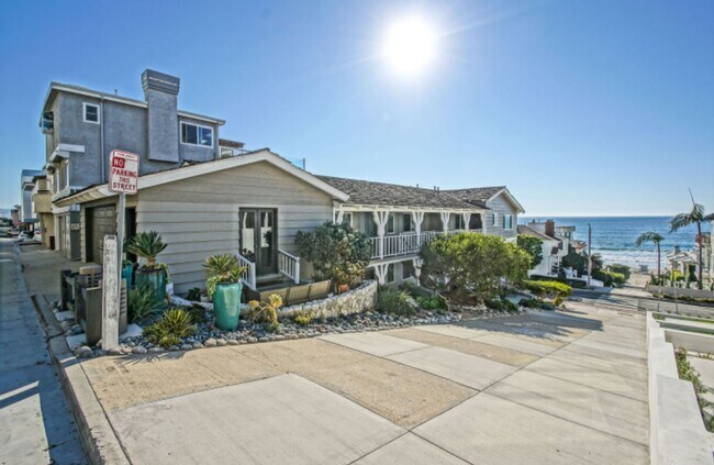 Building Photo - Remodeled & Incredibly Charming, 1BR1BA No...