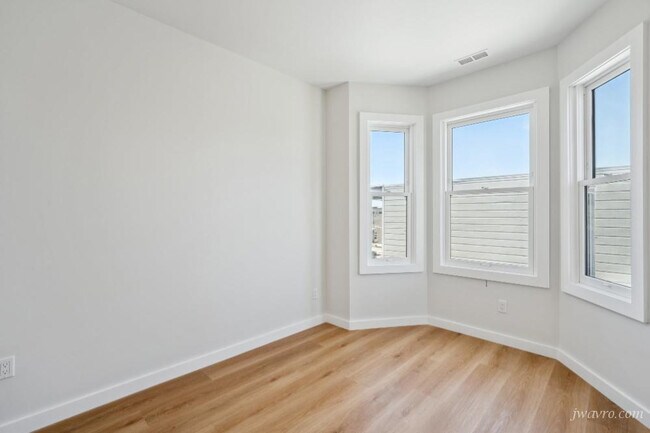 Building Photo - 5010 Geary Blvd