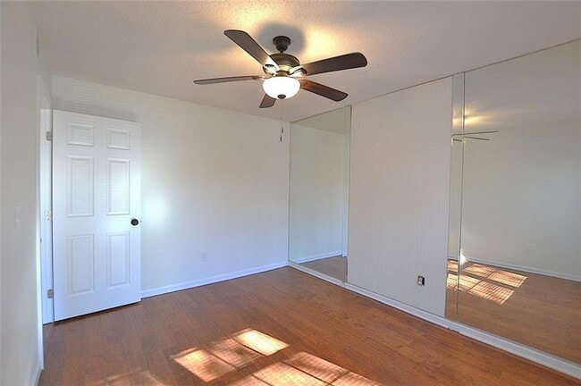 Building Photo - 2085 Sand Wedge Cir