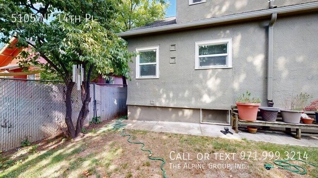 Building Photo - 5105 NE 14th Pl
