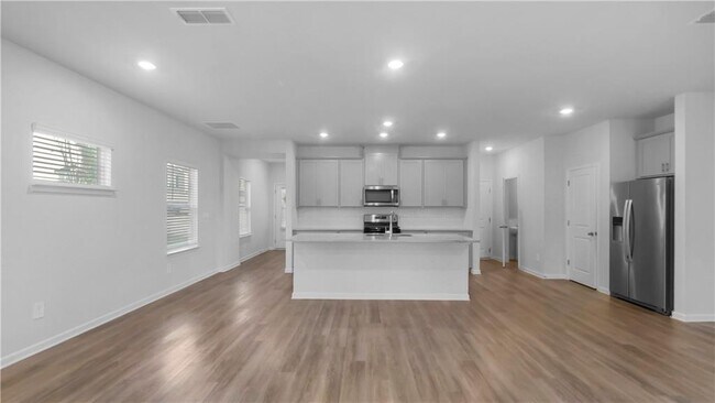 Building Photo - 4250 Tin Hare Ln