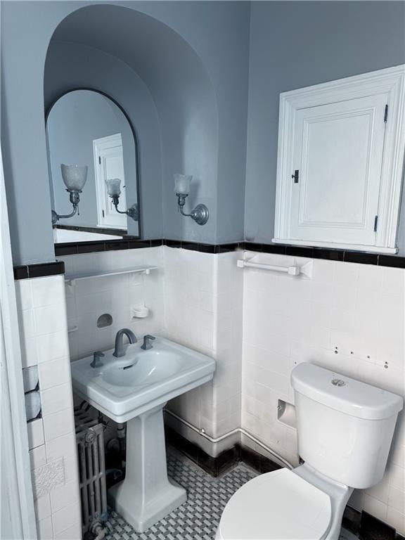 Building Photo - 20 Elm St