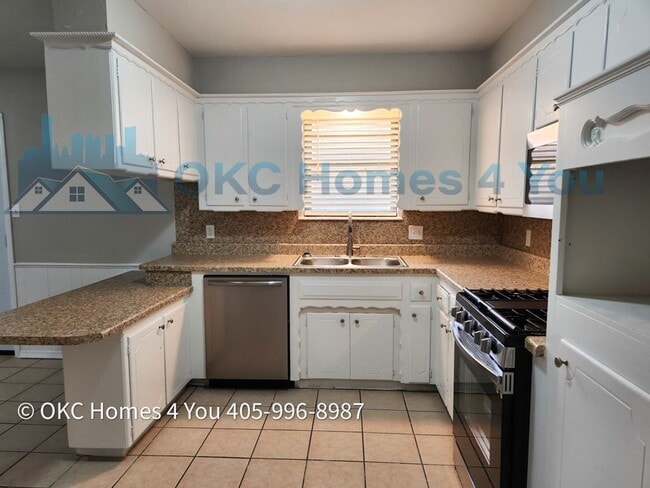 Building Photo - Nice 2 bed, 2 bath in SW OKC!