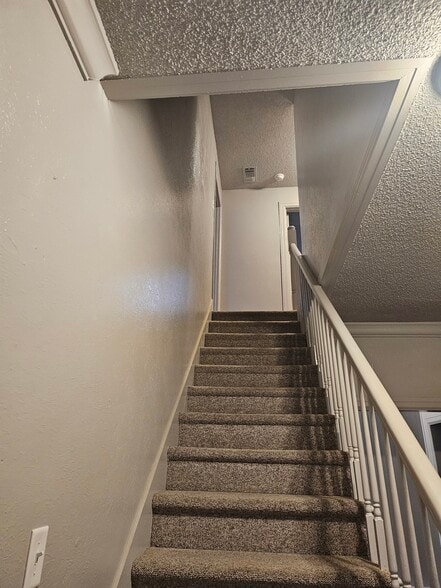Building Photo - 2101 28th St