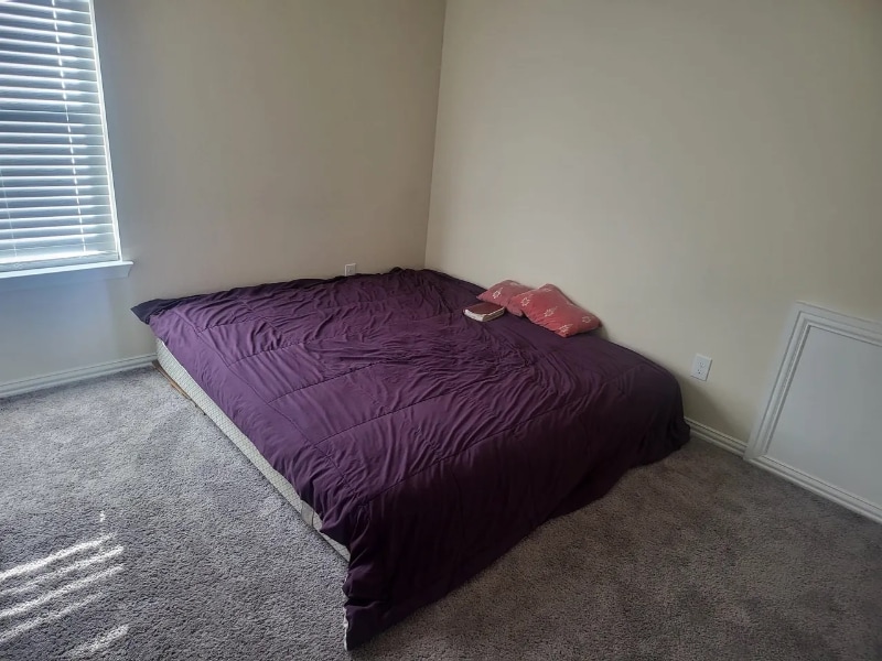 Building Photo - 4803 S Richwood Dr