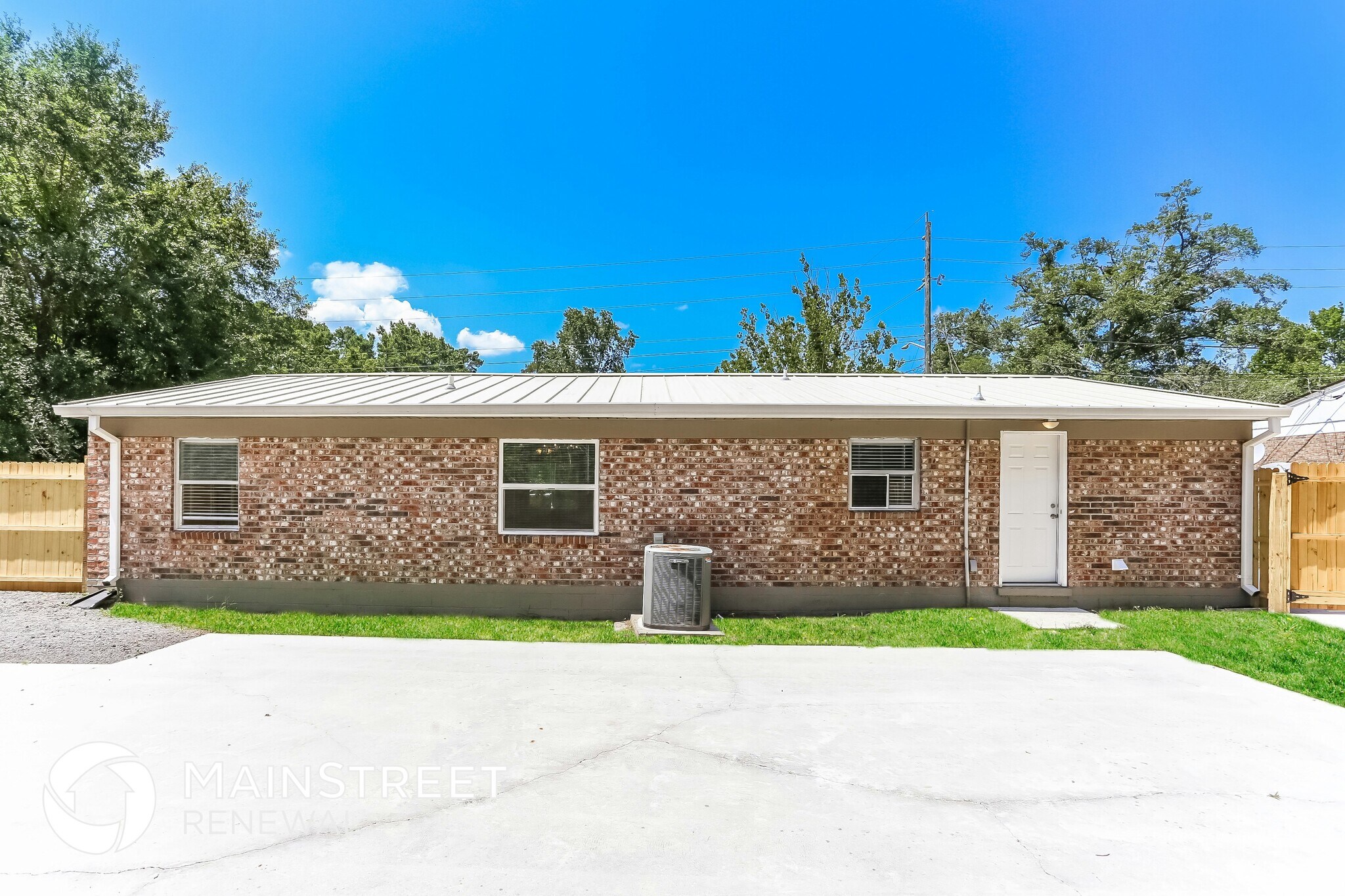 Building Photo - 8472 Fury Dr