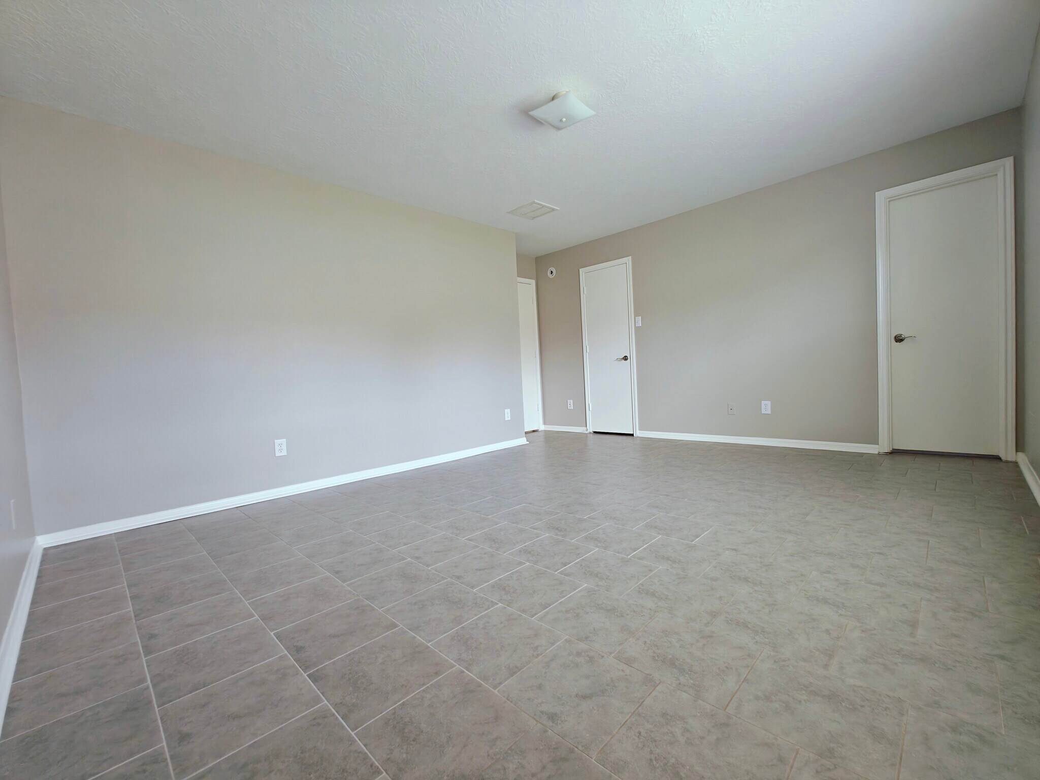 Building Photo - 2506 Teal Run Place Dr
