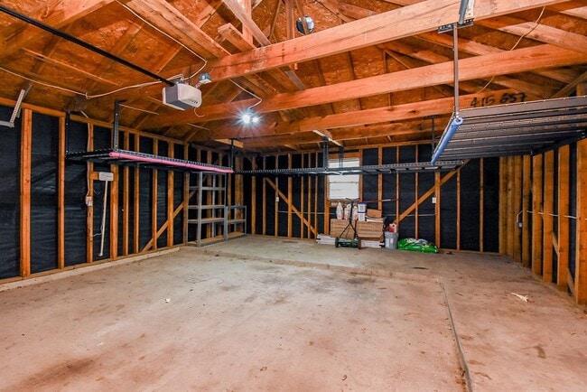 Building Photo - 1502 Mustang Lake Ct