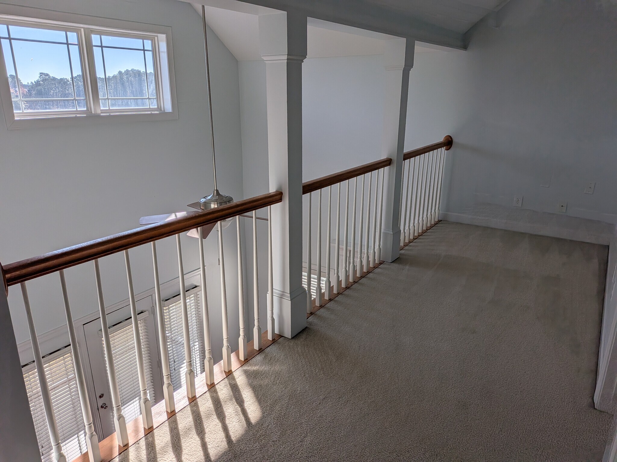 Building Photo - 927 Kensington Park Rd