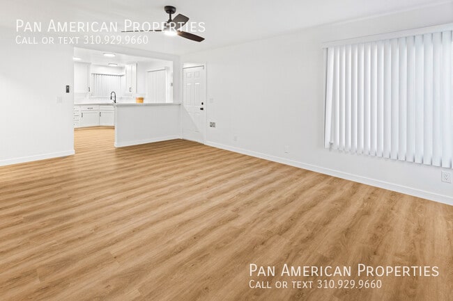 Building Photo - 9106 1/2 Palm St.-A6