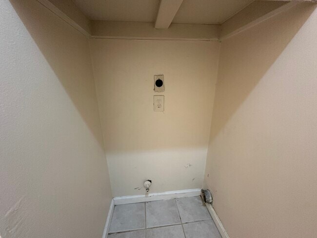 Building Photo - 20031 S Pecos Valley Trail