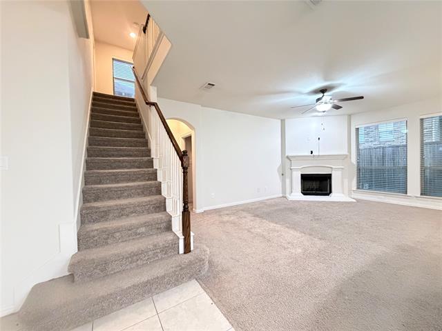 Building Photo - 907 Bainbridge Ln