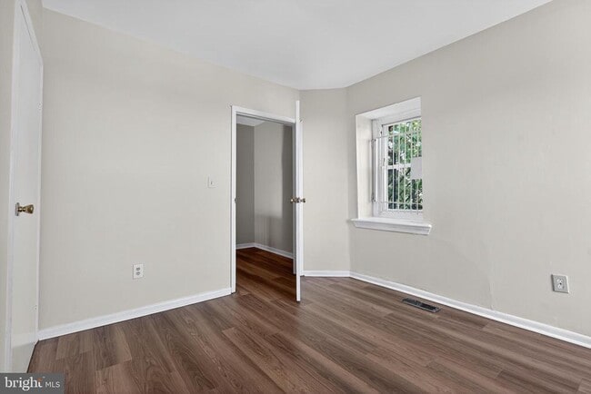 Building Photo - 59 Southard St