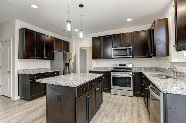 Building Photo - 9307 Drumman Dr