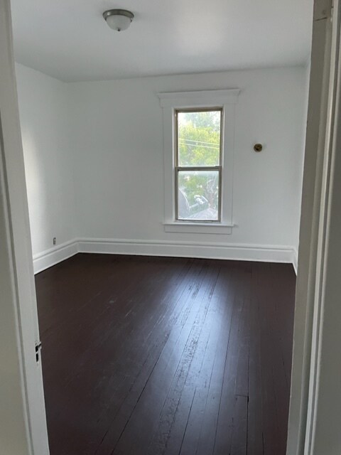 Building Photo - 34 W Maynard Ave