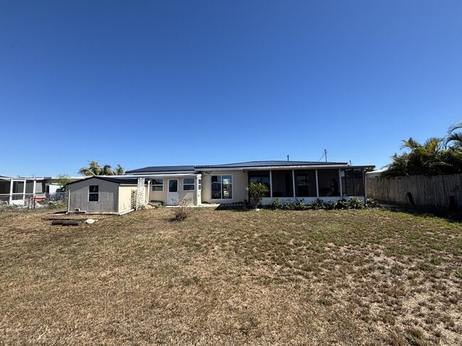 Building Photo - 4143 Conway Blvd