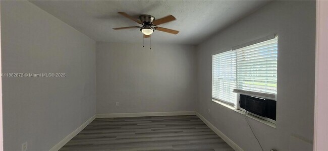 Building Photo - 405 NW 64th St