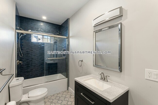 Building Photo - 120 St Andrew Rd