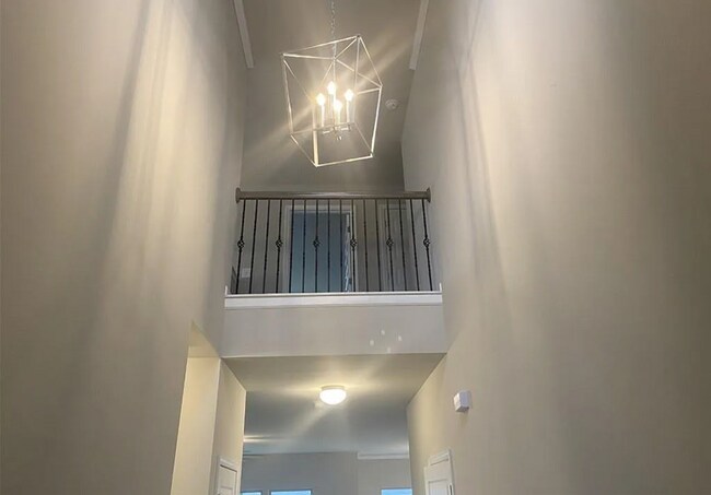 Building Photo - 2516 Bear Mountain St