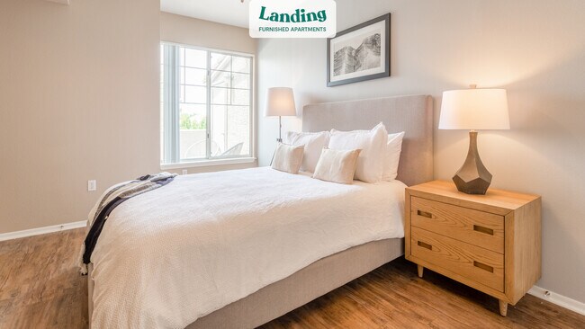 Building Photo - 125 S Alma School Rd