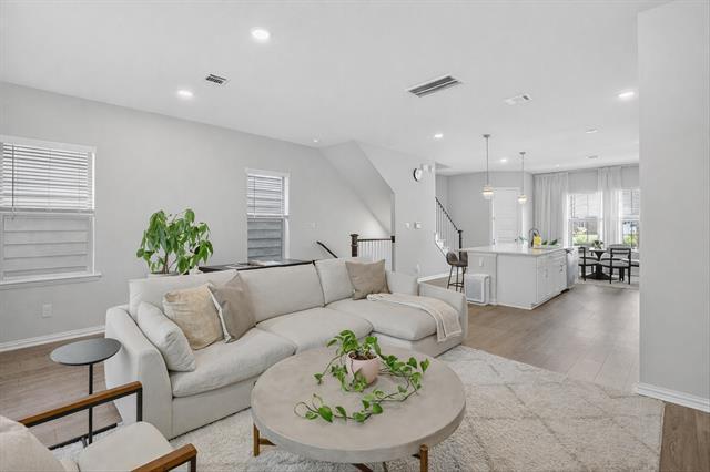 Building Photo - 7517 Sheboygan Ave