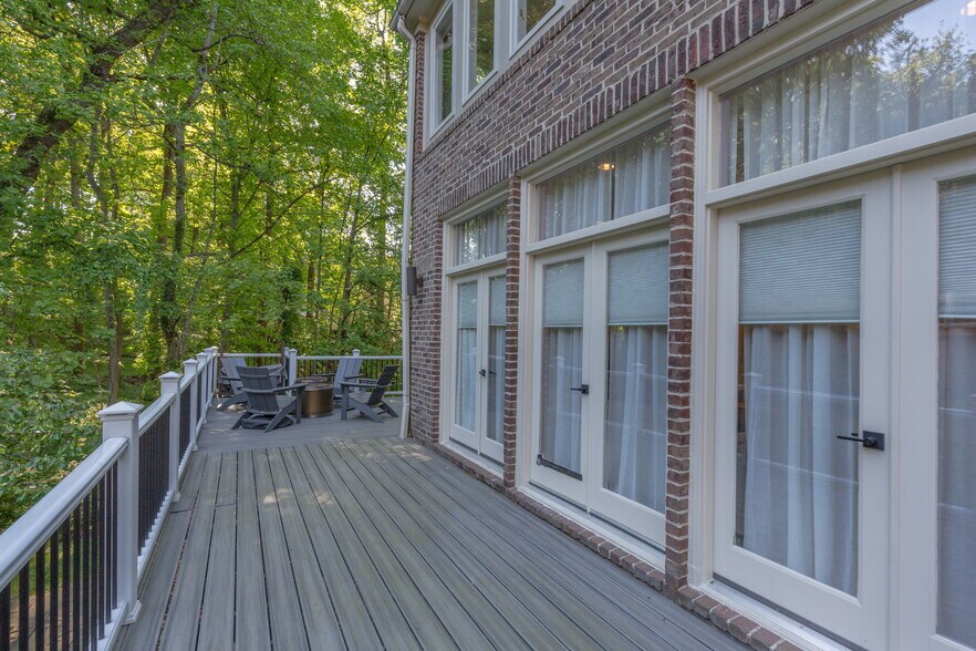 Building Photo - 7005 Endicott Ct