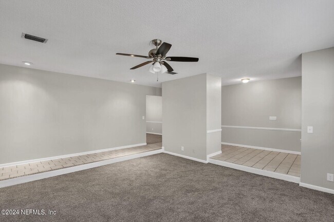 Building Photo - 3917 Tara Hall Dr