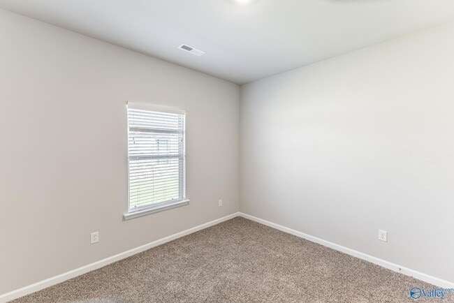 Building Photo - 290 Caudle Dr