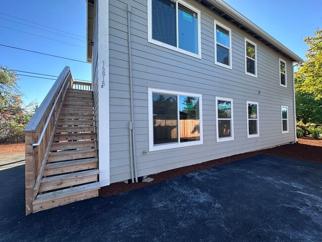 Building Photo - Brand New Construction 2 Bed 1 Bath Modern...