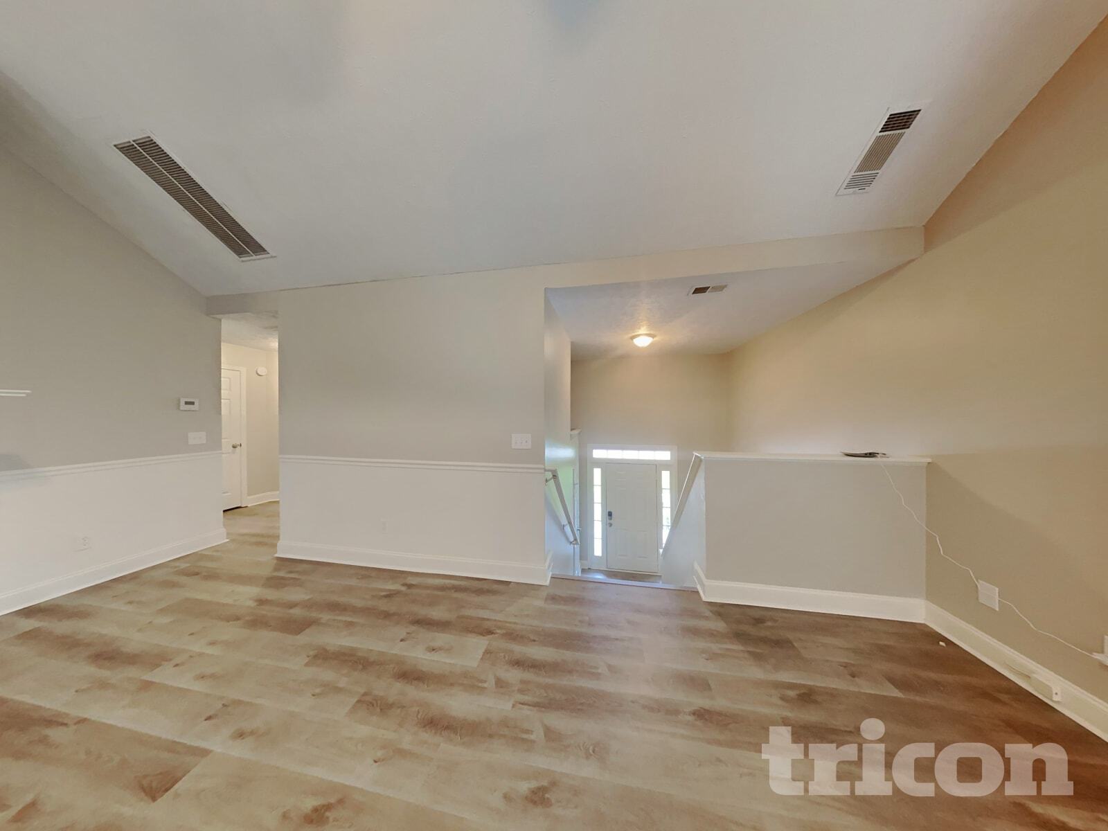 Building Photo - 287 Huntington Dr