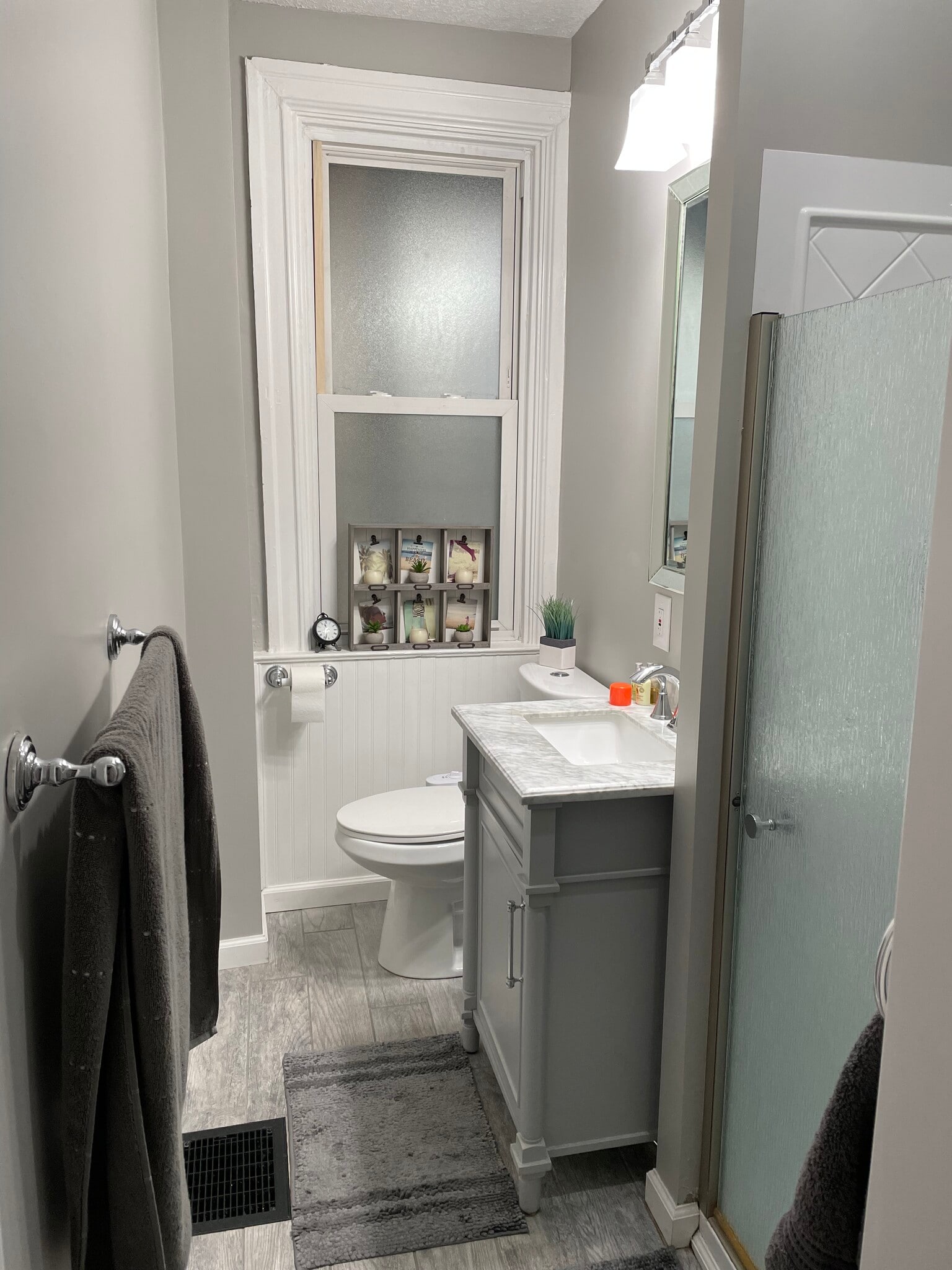 Building Photo - 5422 Howe St