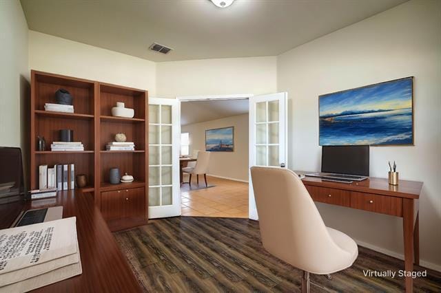 Building Photo - 2011 Zavala Dr