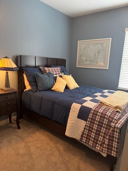 Building Photo - 6144 Braet Rd