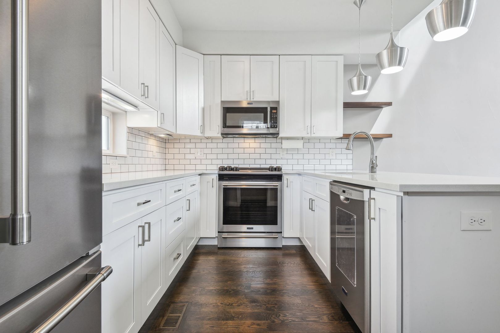Building Photo - 1551 W 43rd Ave